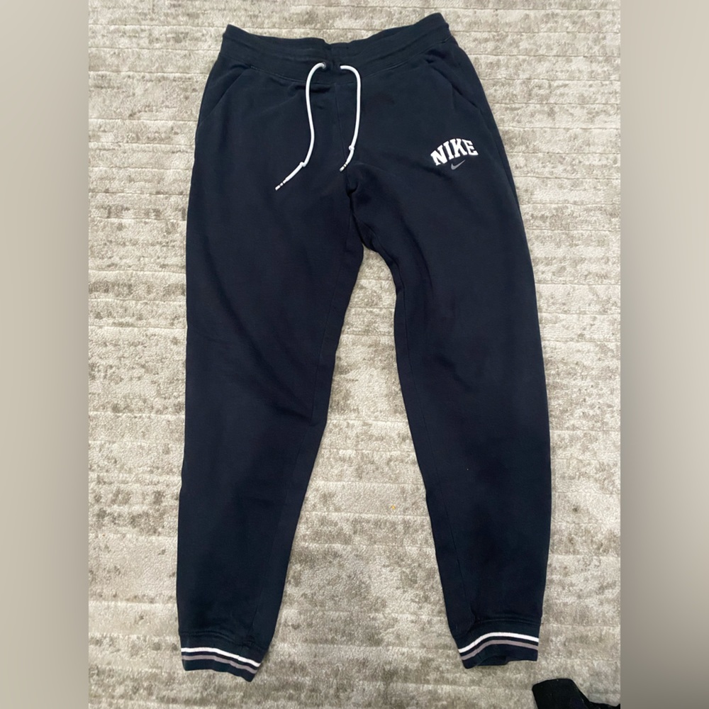 Women’s nike jogger